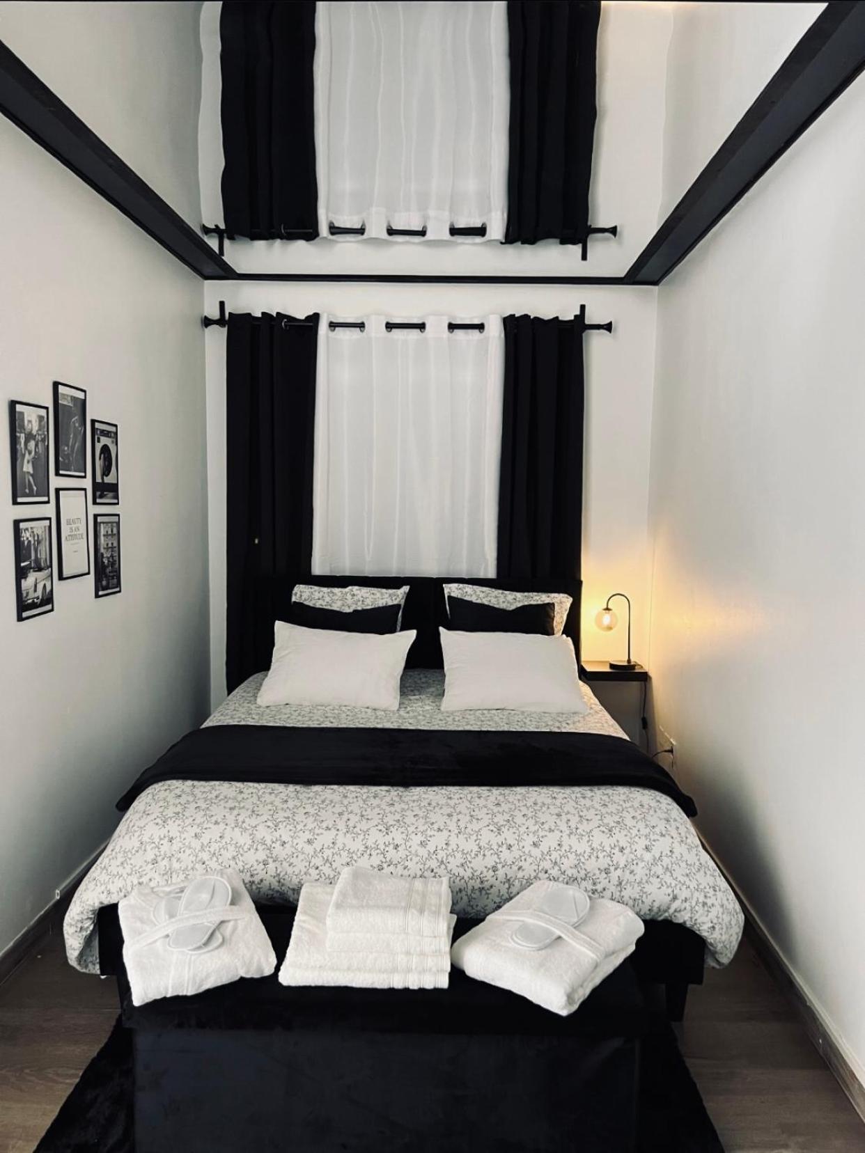 Dima Suite Jacuzzi Privatif Vedène Esterno foto
