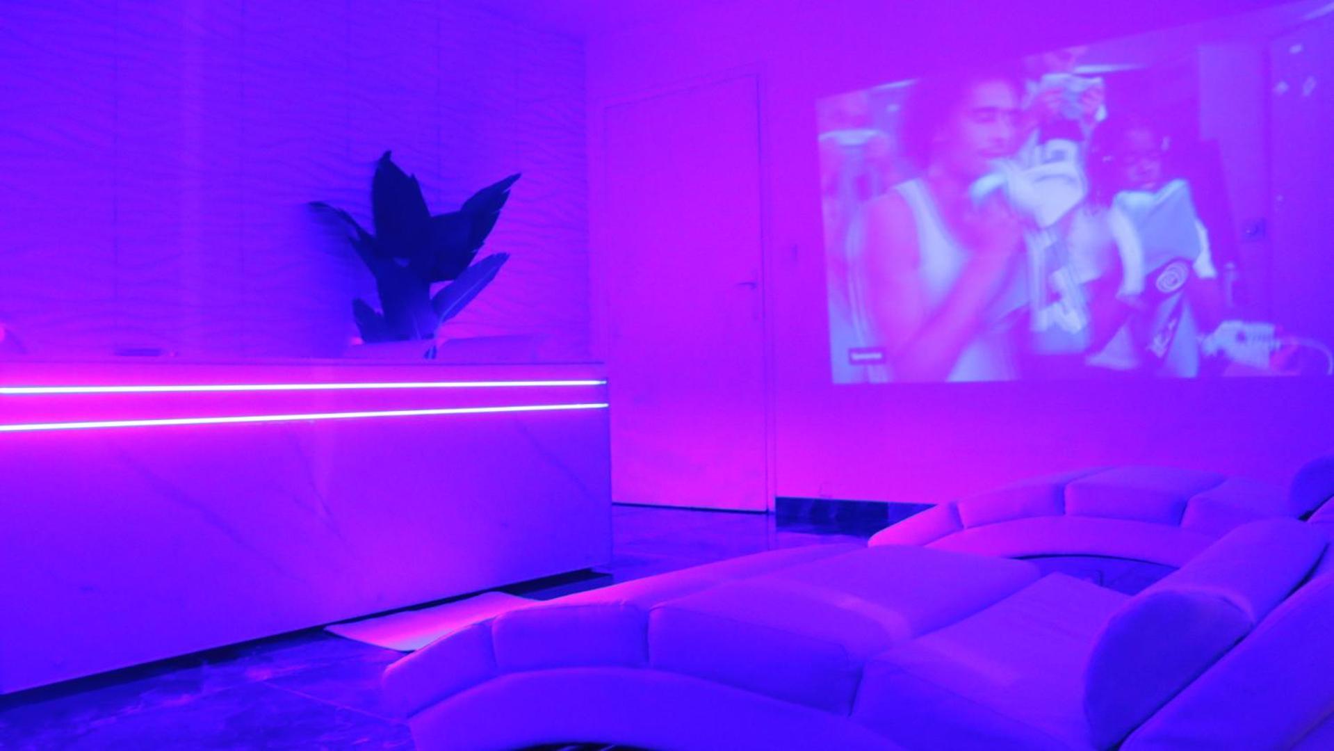 Dima Suite Jacuzzi Privatif Vedène Esterno foto